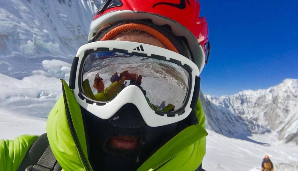 Inminente ataque a cumbre en el Everest invernal
