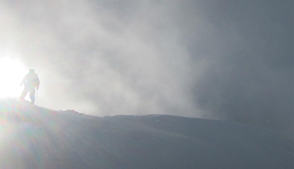 La expedición de Chus Lago atrapada en la tormenta