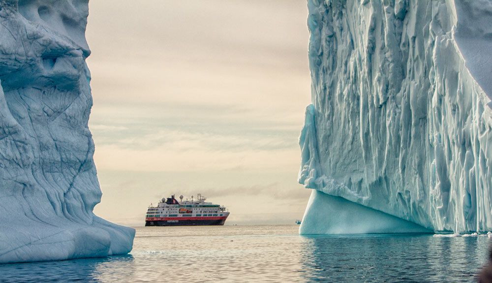 Navega en la nueva web Hurtigruten