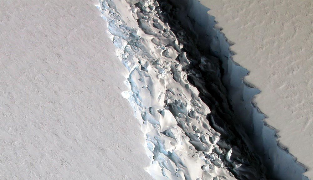 Se desprende en la Antártida uno de los mayores icebergs de la historia