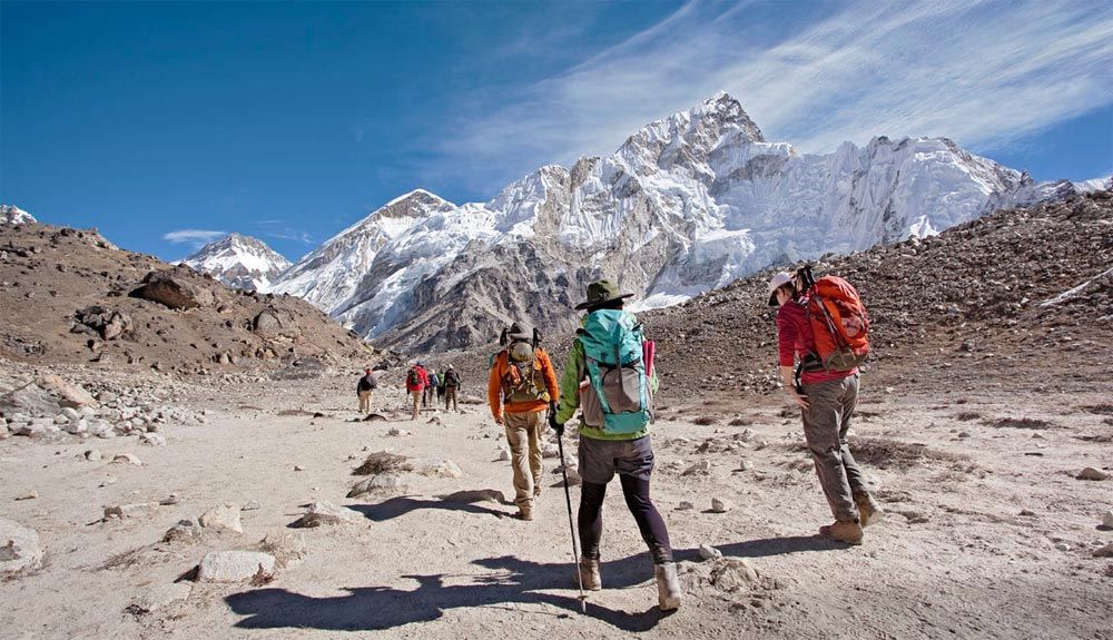 Nepal implanta una nueva tasa para visitar el Everest