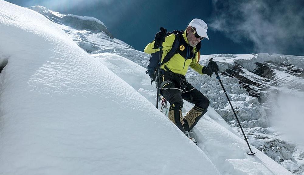 El Dhaulagiri se le resiste a Carlos Soria