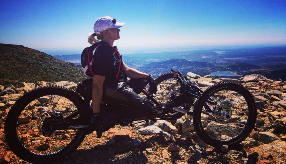 La atleta paralímpica Gema Hassen-Bey a por la cima del Teide