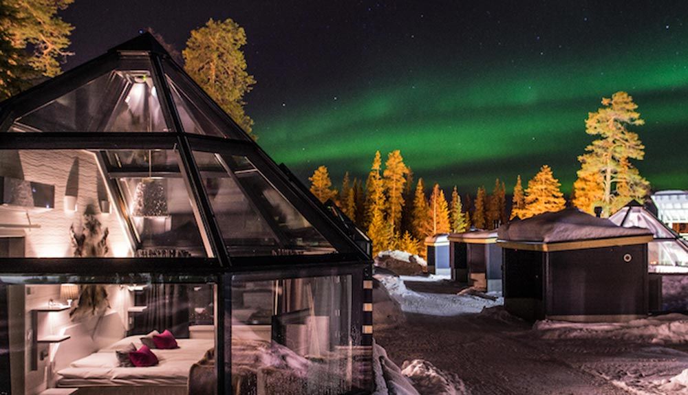 7 hoteles de cristal para dormir bajo las auroras boreales