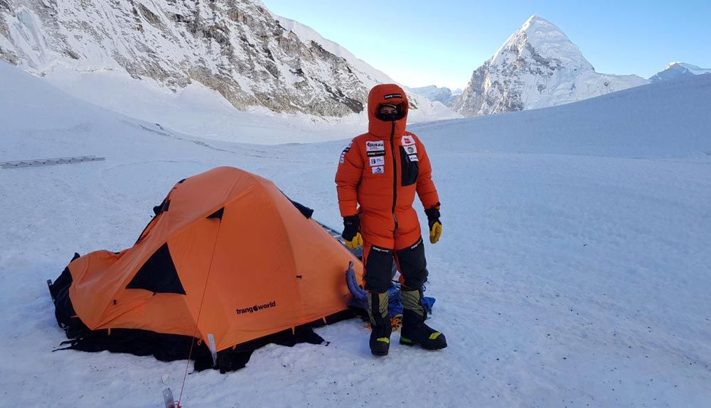 Vídeo: Alex Txikon y su equipo alcanzan el Campo 2