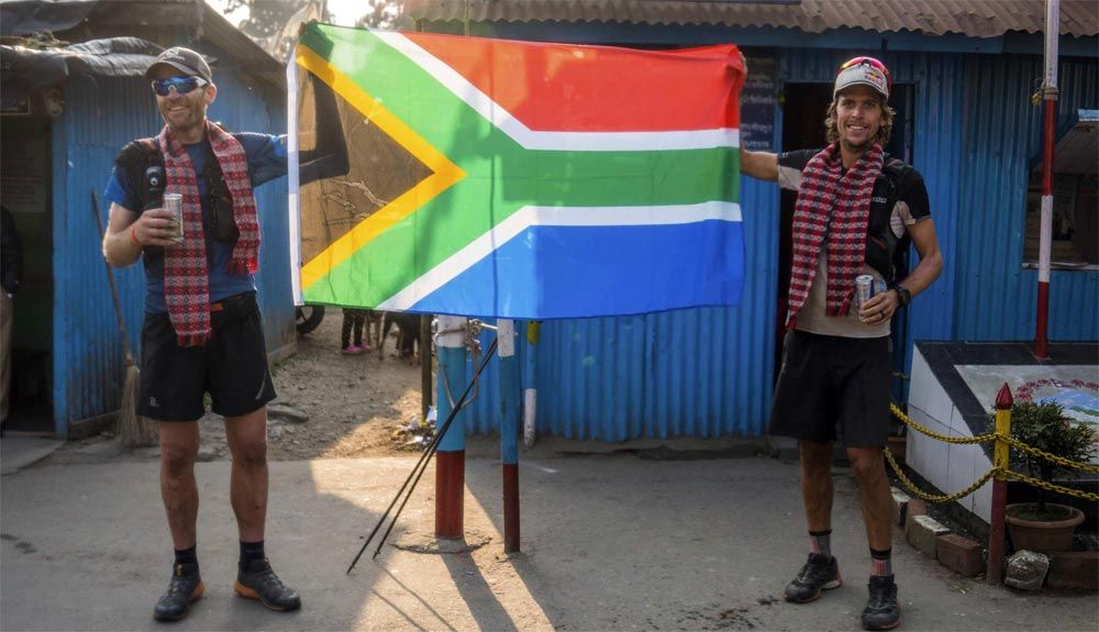 Ryan Sandes y Ryno Griesel revientan el récord del Great Himalayan Trail