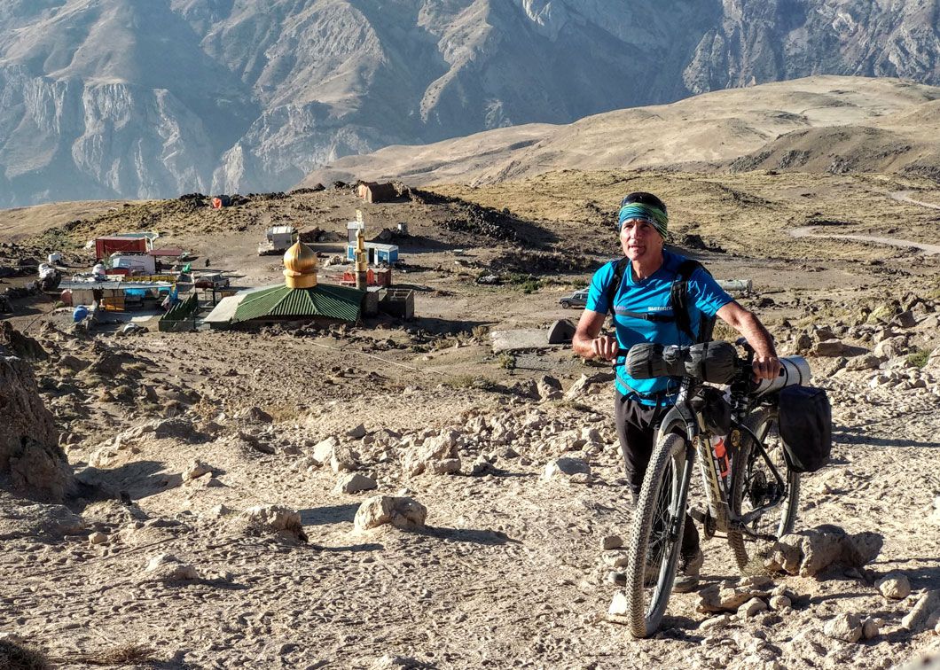 Cicloturismo es disfrutar plenamente de la vida Cicloturismo es disfrutar plenamente de la vida