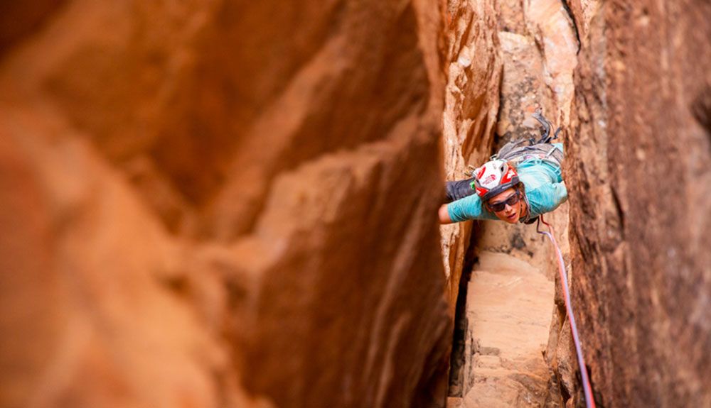 Caroline Ciavaldini durante la ascensión de "Excalibur".  Foto: Jack Ibbetson