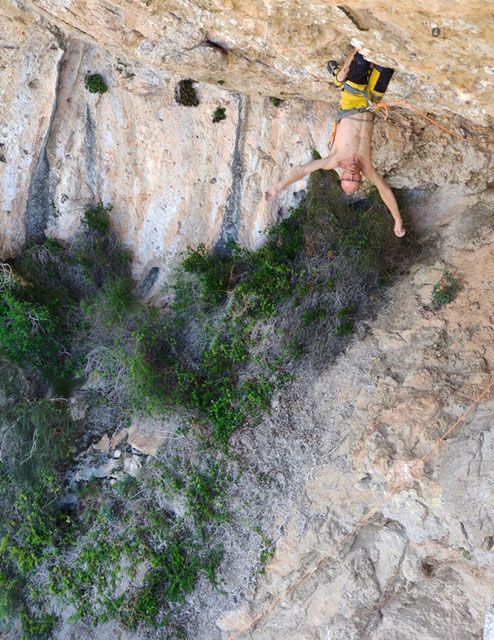 Iker Pou en "The Ware" (9a). Foto: ©HermanosPou