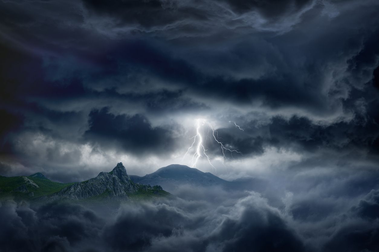 Tormenta con aparato eléctrico