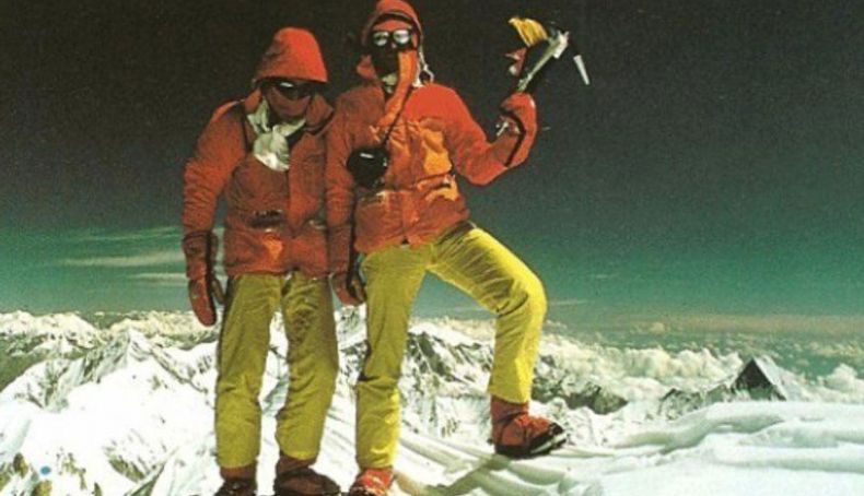 Nil Bohigas y Enric Lucas en la cima del Annapurna Central el 3 de octubre de 1984 Nil Bohigas y Enric Lucas en la cima del Annapurna Central el 3 de octubre de 1984