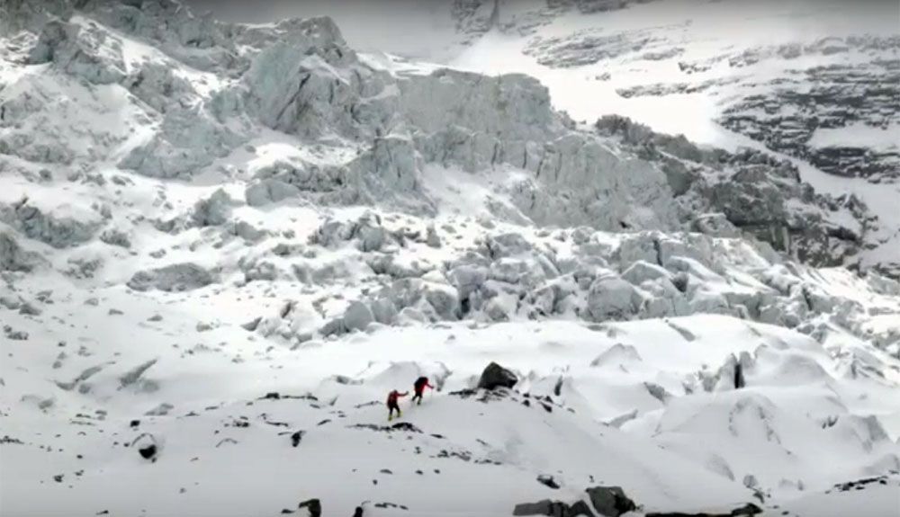 Carlos Soria entrenando en el CB del Dhaulagiri