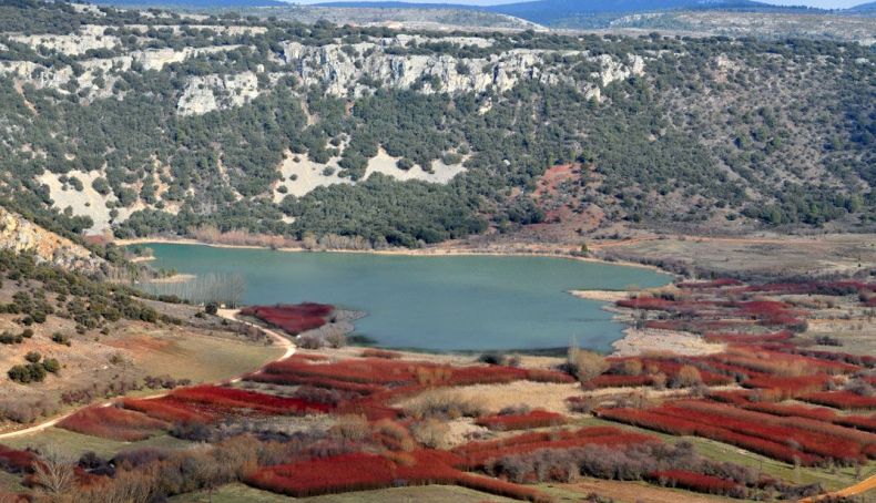 Uno de los singulares paisajes del GR 66  a su paso por el Alto Tajo