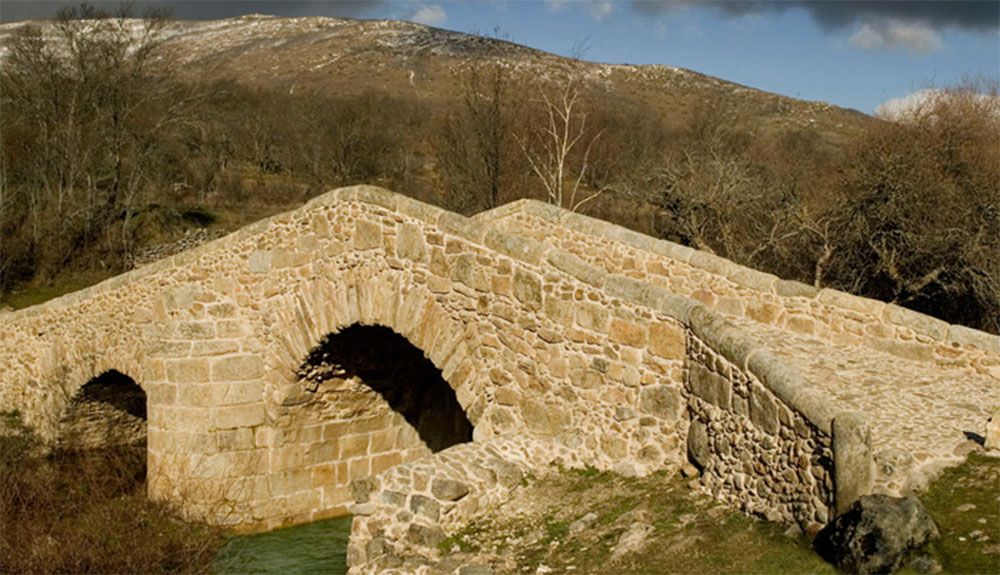 De puente a puente en la Sierra Norte de Madrid