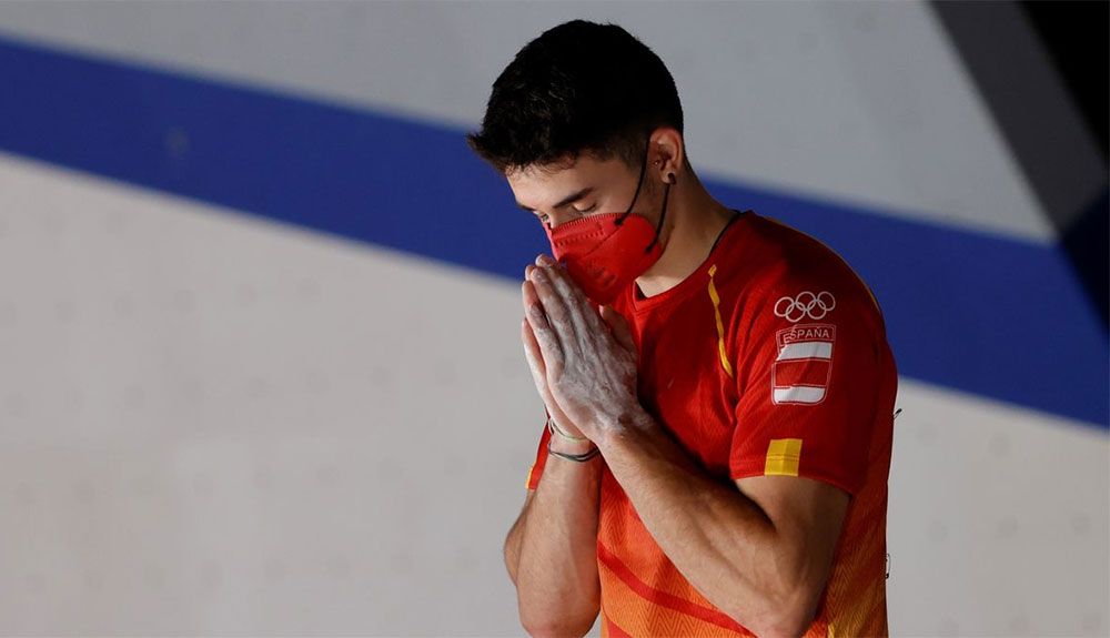 Alberto Ginés ya forma parte de la historia de la escalada deportiva