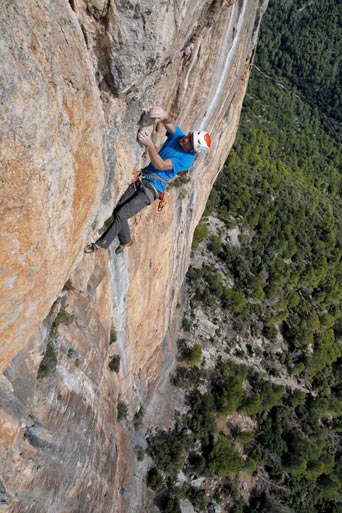 Los Pou se pasan al big wall en Mallorca