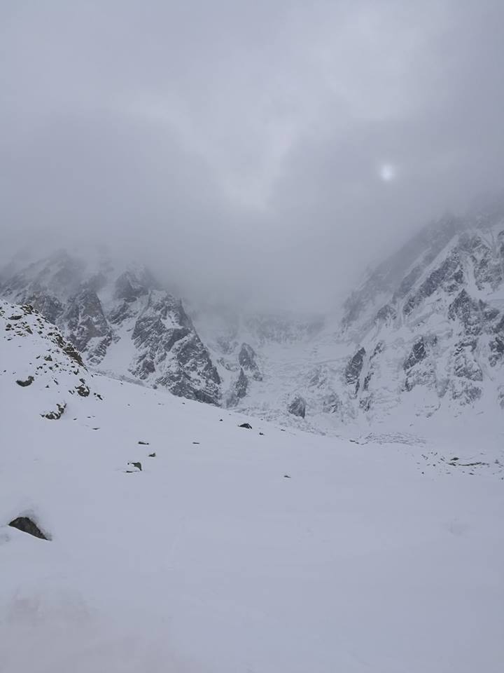 Alex Txikon acude al Nanga Parbat