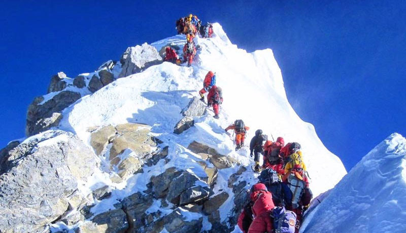 5 muertos en el Everest y ya son 18 en la temporada de ochomiles