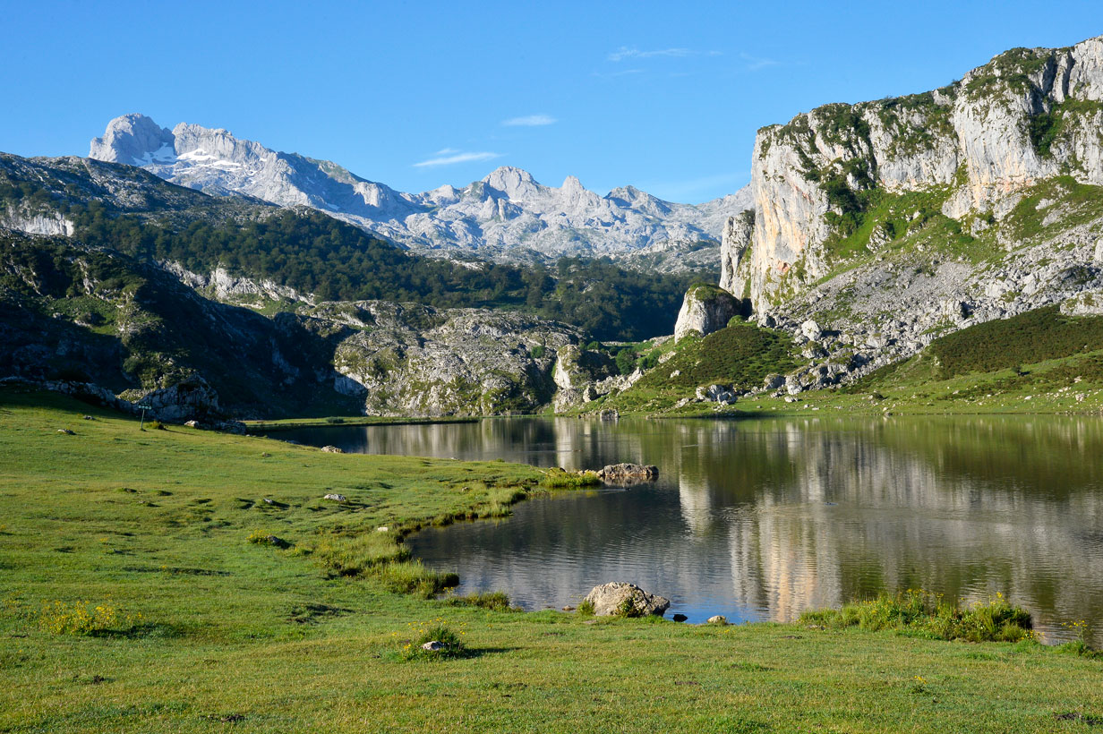 Tres rutas clásicas en el macizo del Cornión