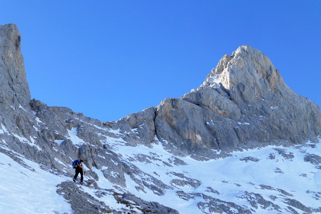 Corredor Norte del San Carlos, clásica de invierno en los Picos de Europa